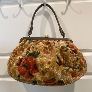 Fantastic vintage 60s floral velour carpet bag